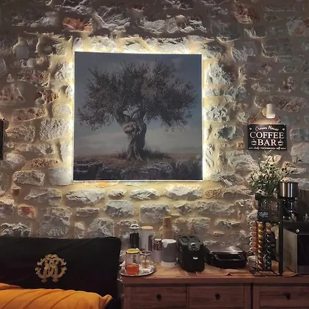 Crown House In Vakantiehuis Areopoli