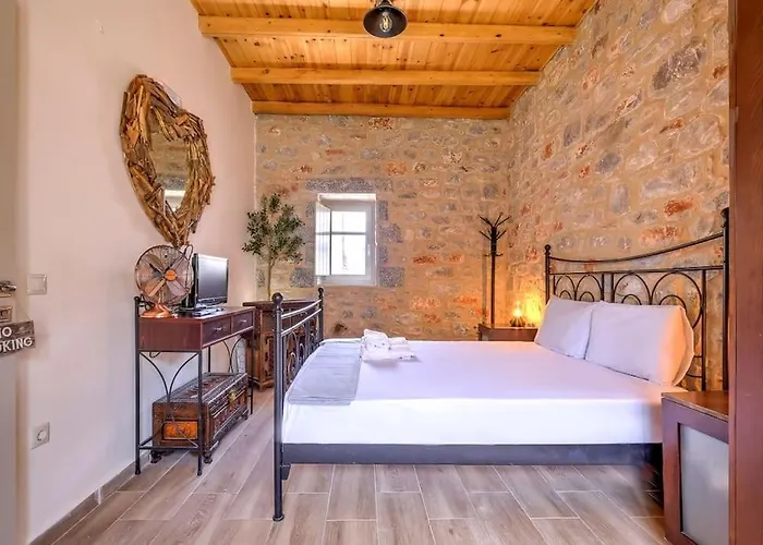 Hébergement de vacances Crown House In Areópoli