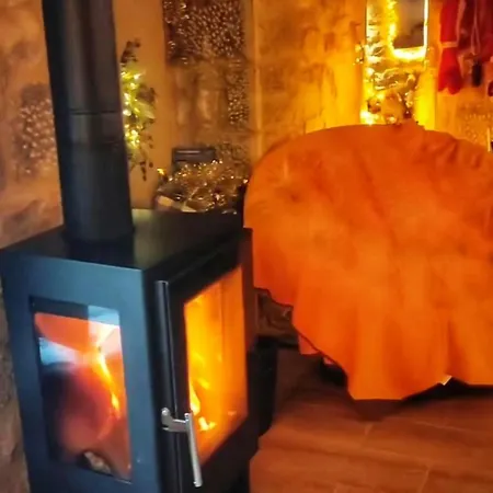 Crown House In * Areopoli