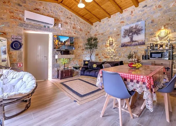 Crown House In Casa vacanze *